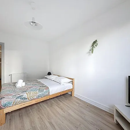 Ferrand - Entierement Renove Apartament *